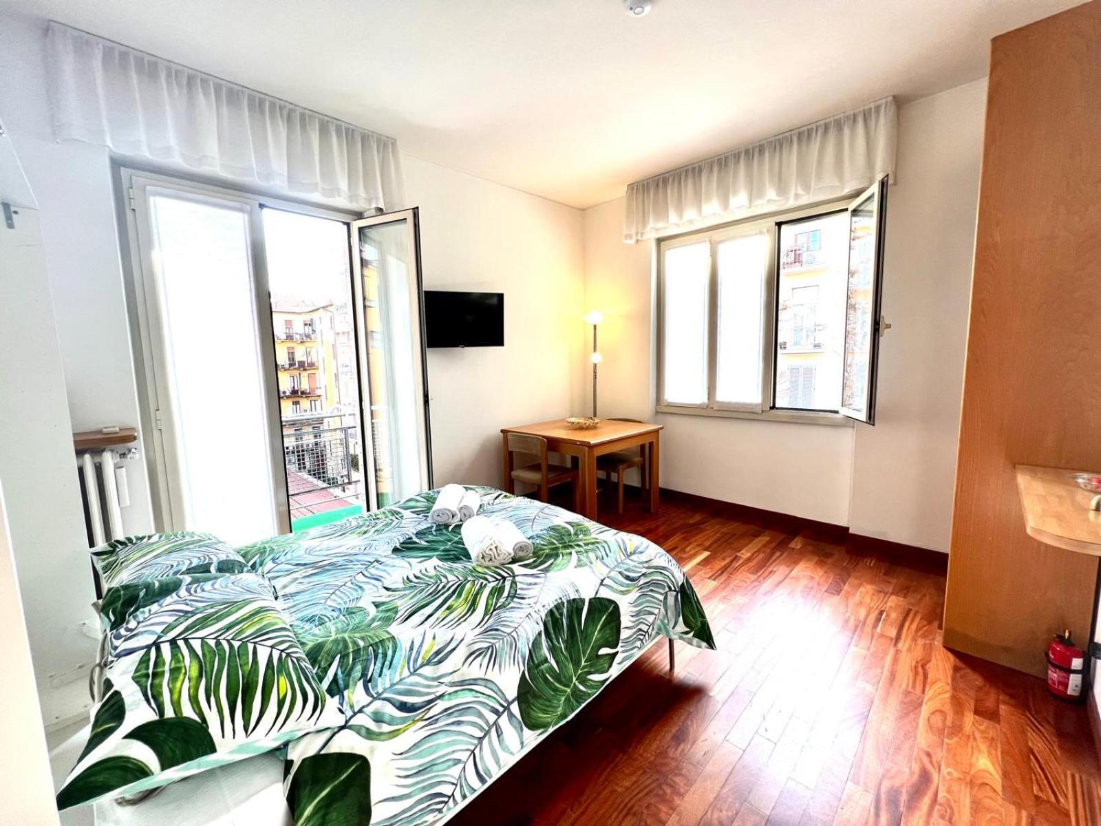 Duomo-Fiera Mi Kheda House With Self Check In Apartment Milan Luaran gambar